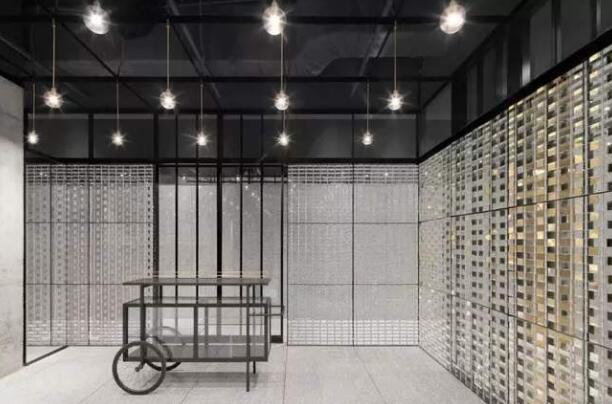 展會搭建布置中一般使用什么玻璃？其特性又有那些？